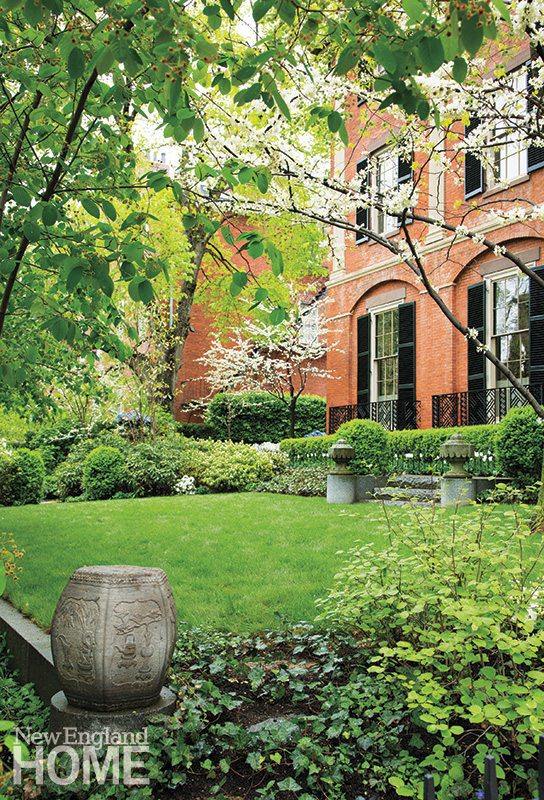 Traditional Urban Garden